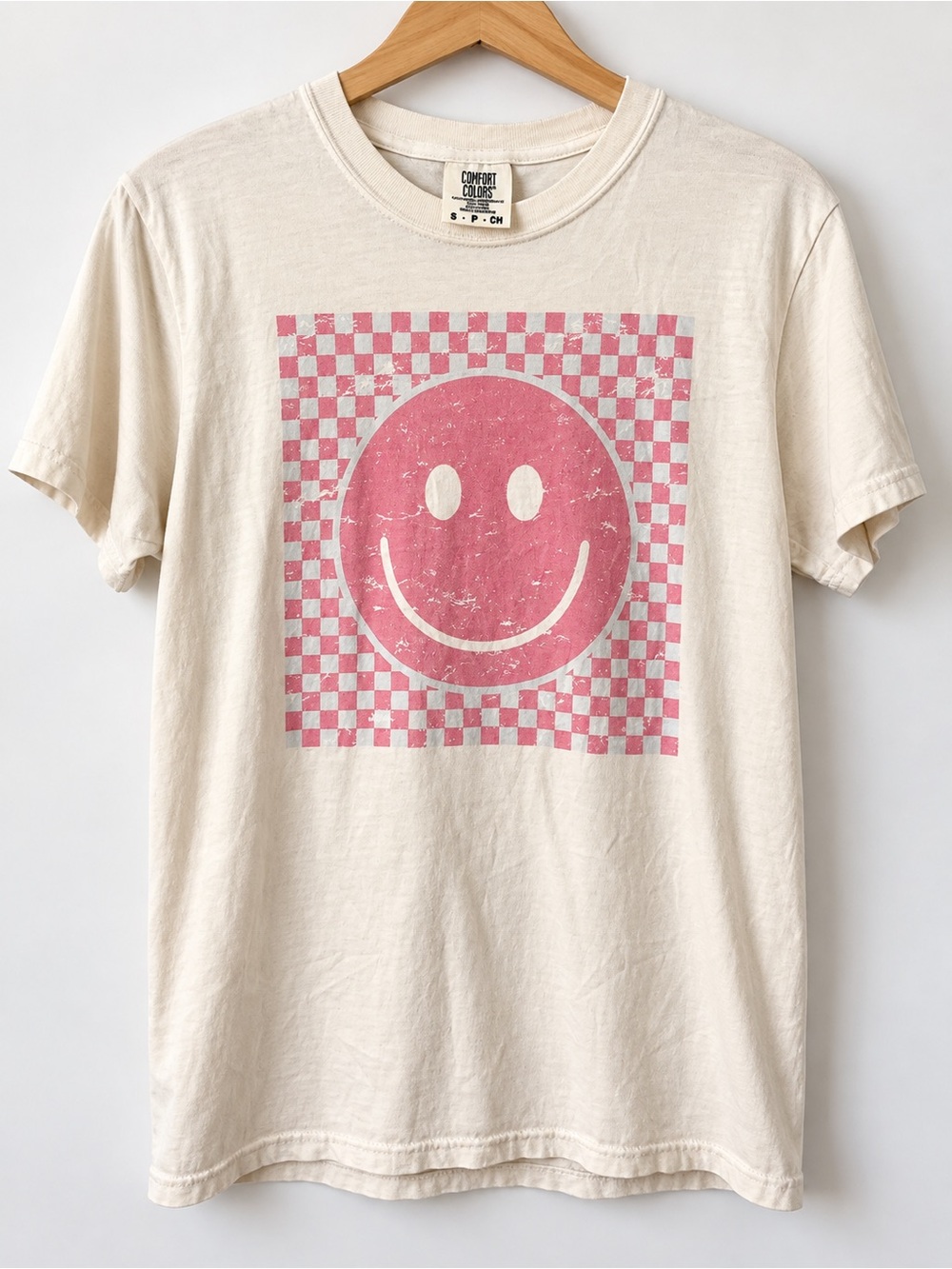 Comfort Colors Cream Short-Sleeve Tee with Pink Smiley Graphic 4